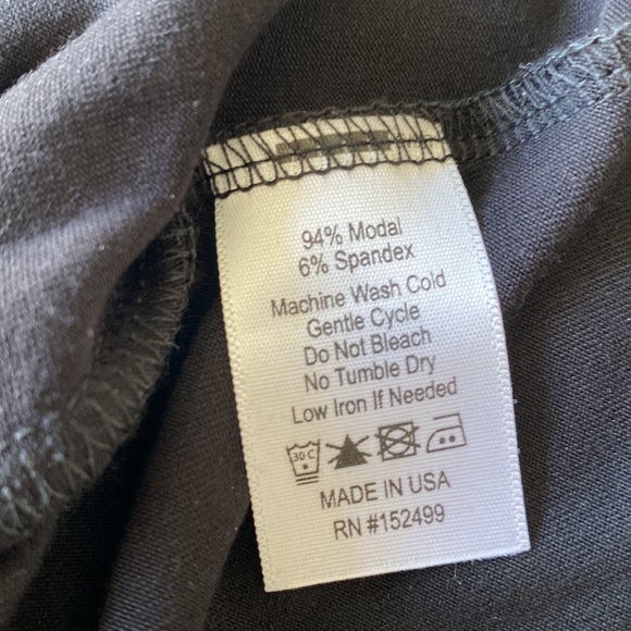 Amour Vert Laurenza Jumpsuit XS NWOT - Picture 5 of 8